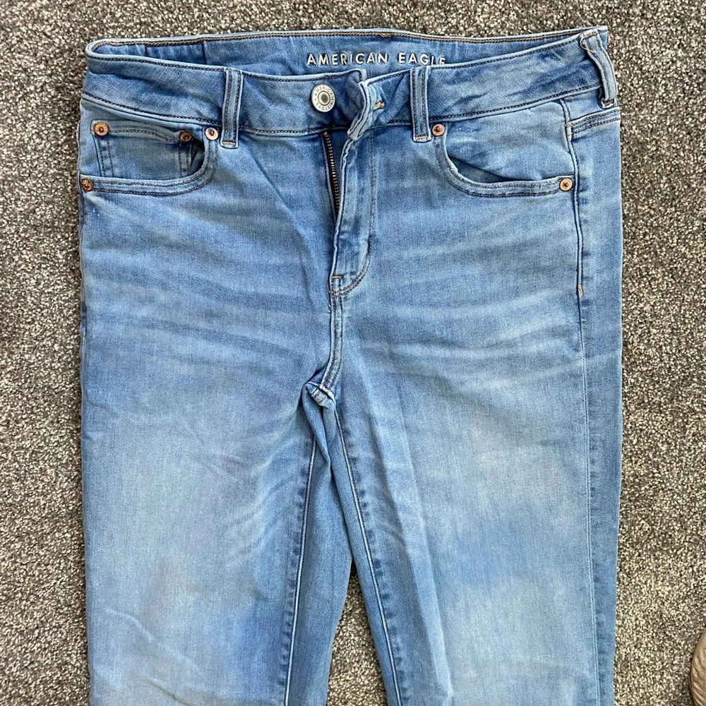 American Eagle Low Waist Boot Cut Jeans - Picture 6 of 8
